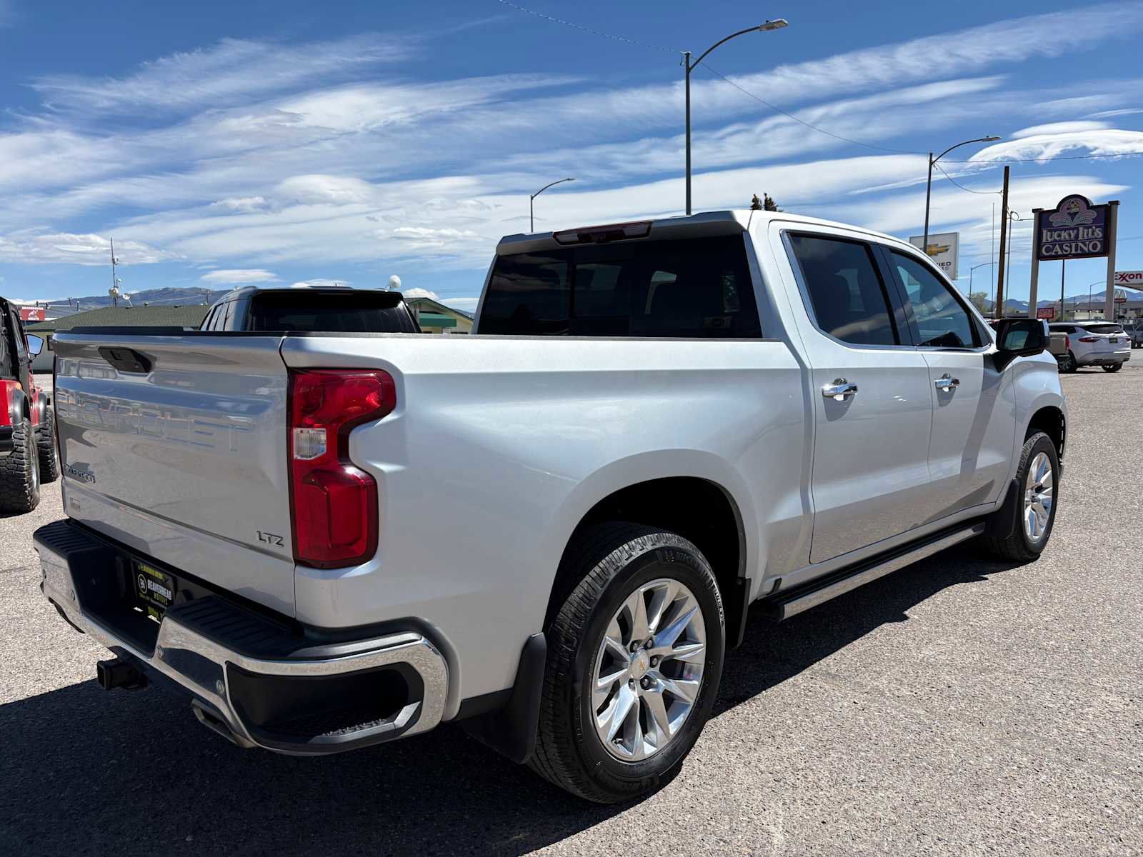 Used 2020 Chevrolet Silverado 1500 LTZ w/ LTZ Premium Package AWD/4WD image 3