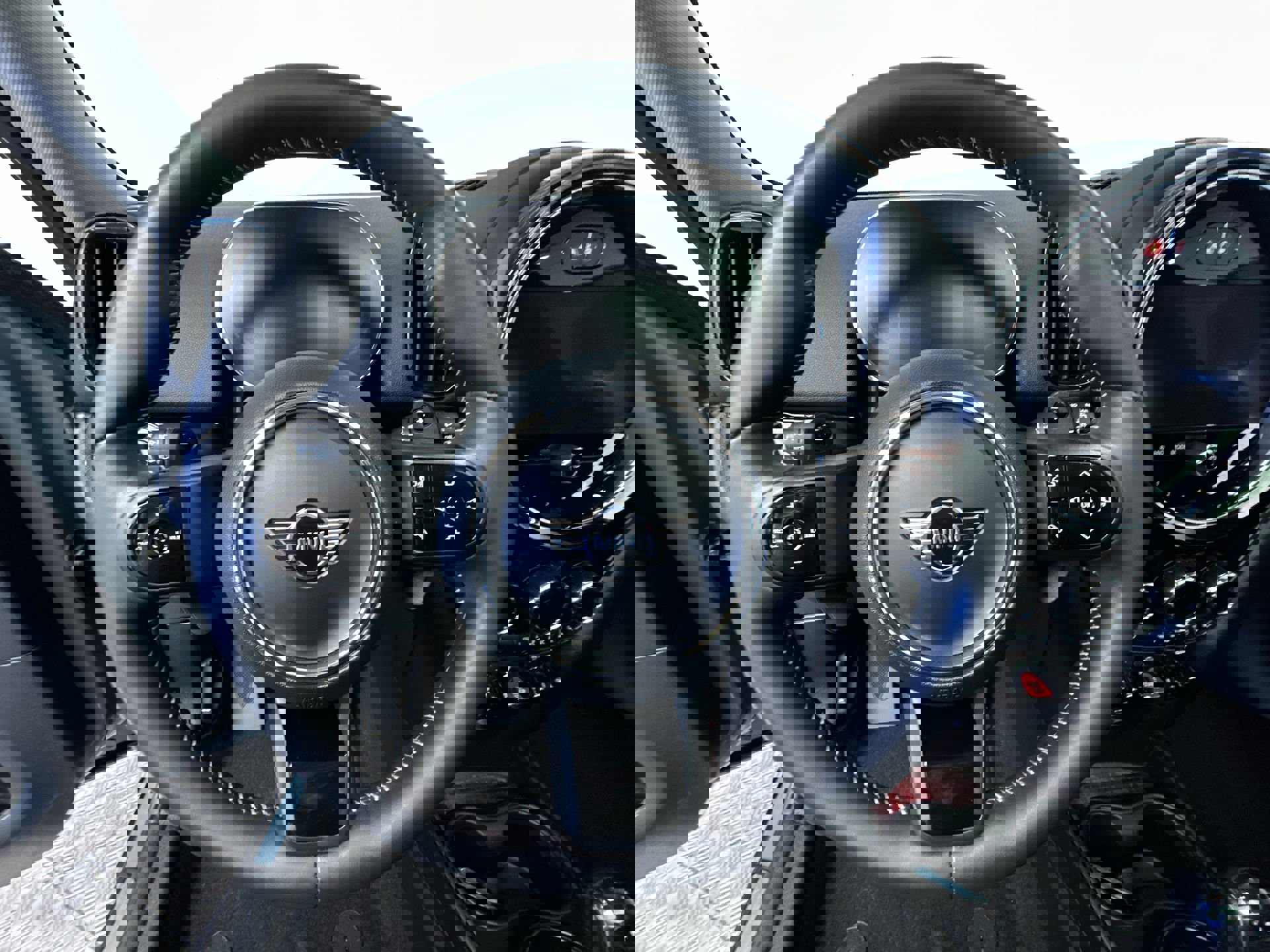 Used 2024 MINI Cooper Countryman S w/ Premium Package image 17