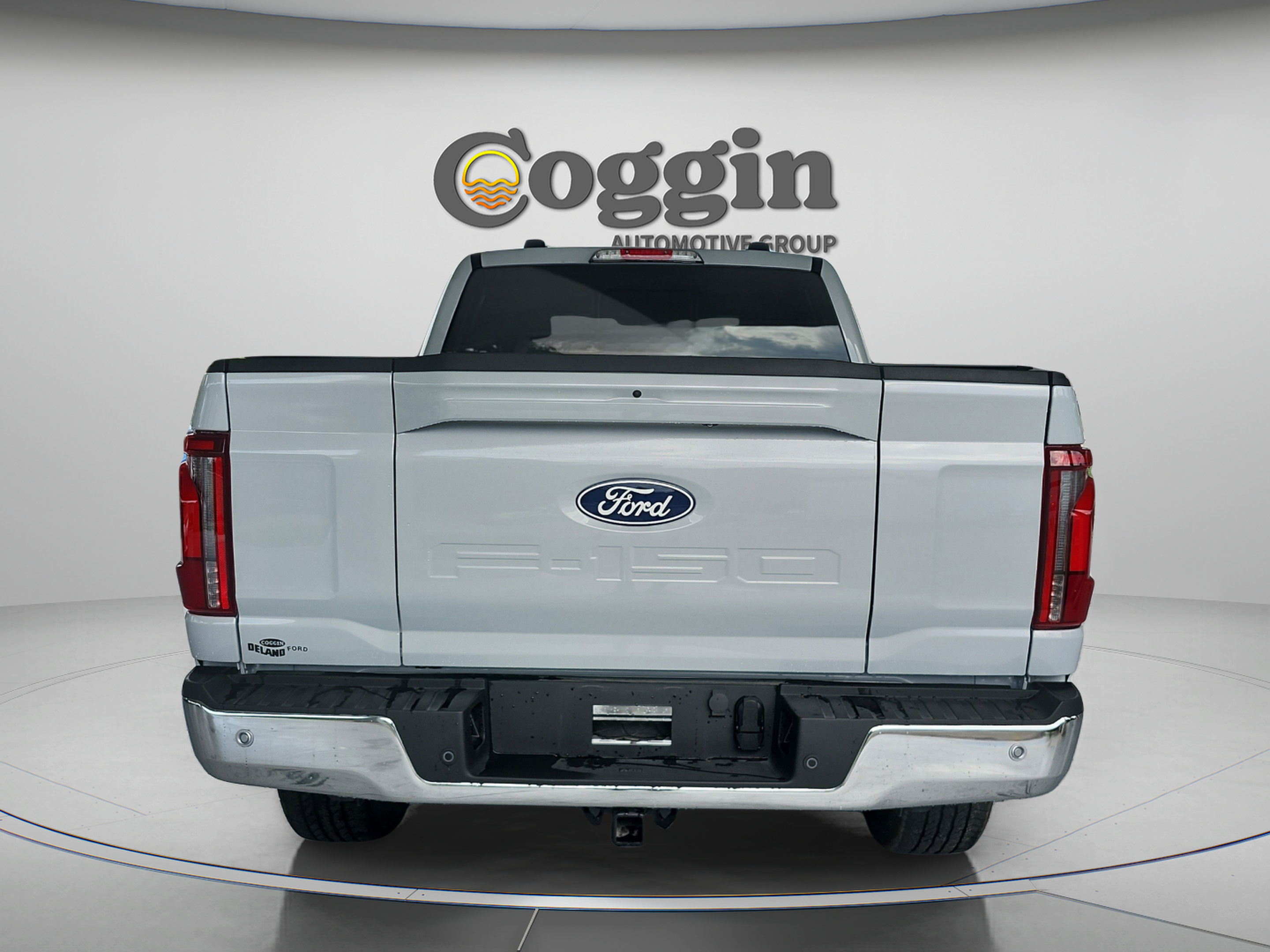 Used 2025 Ford F150 Lariat w/ Equipment Group 501A Mid AWD/4WD image 4