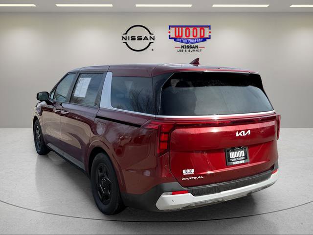 Used 2025 Kia Carnival image 5