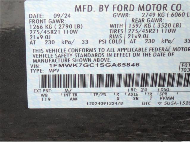 Used 2025 Ford Explorer ST image 22