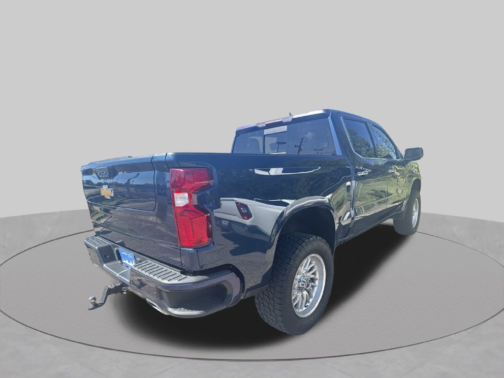 Used 2022 Chevrolet Silverado 1500 High Country w/ Z71 Off-Road Package AWD/4WD image 4