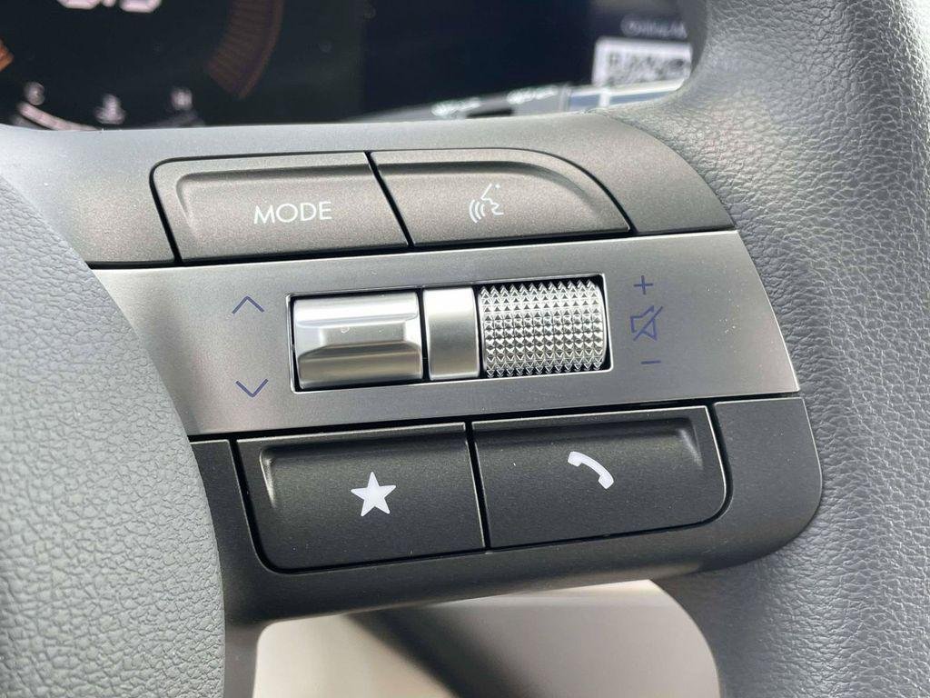 New 2026 Hyundai Kona SE FWD image 44