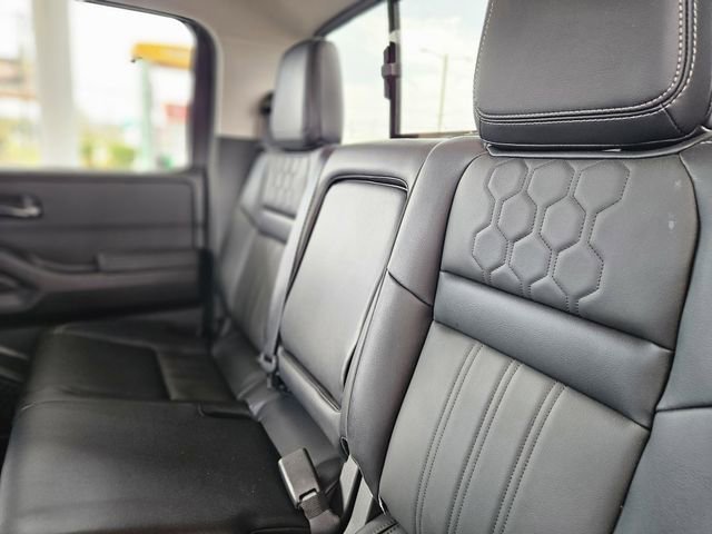 Certified 2024 Nissan Frontier SL w/ Technology Package image 29