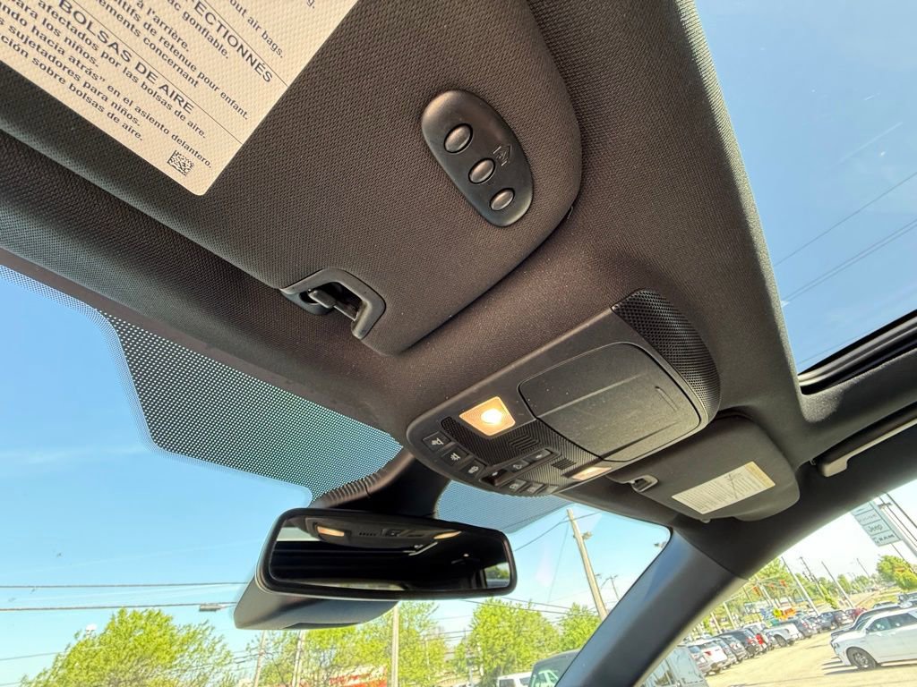 Used 2020 Ford Edge ST-Line FWD image 23