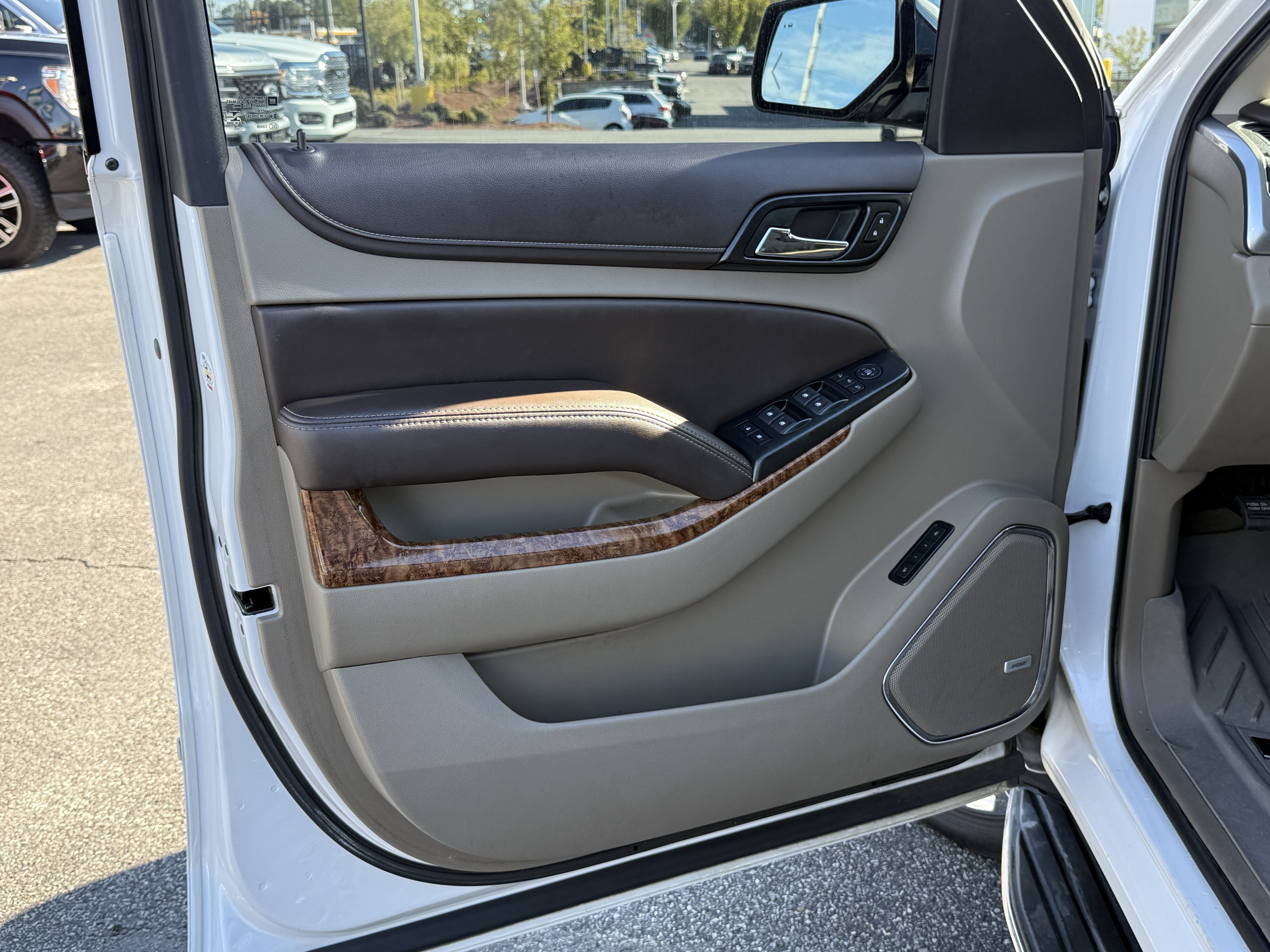Used 2019 Chevrolet Tahoe Premier RWD image 14