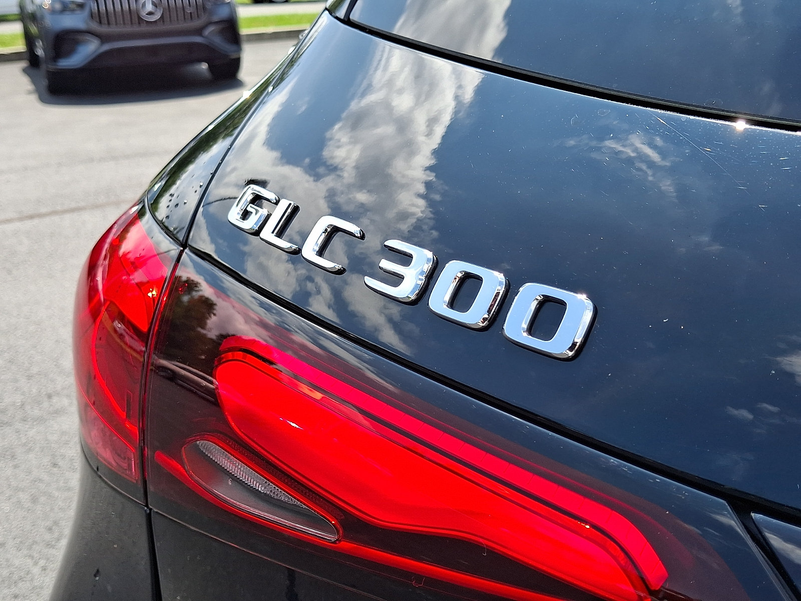 Certified 2026 Mercedes-Benz GLC 300 4MATIC image 29