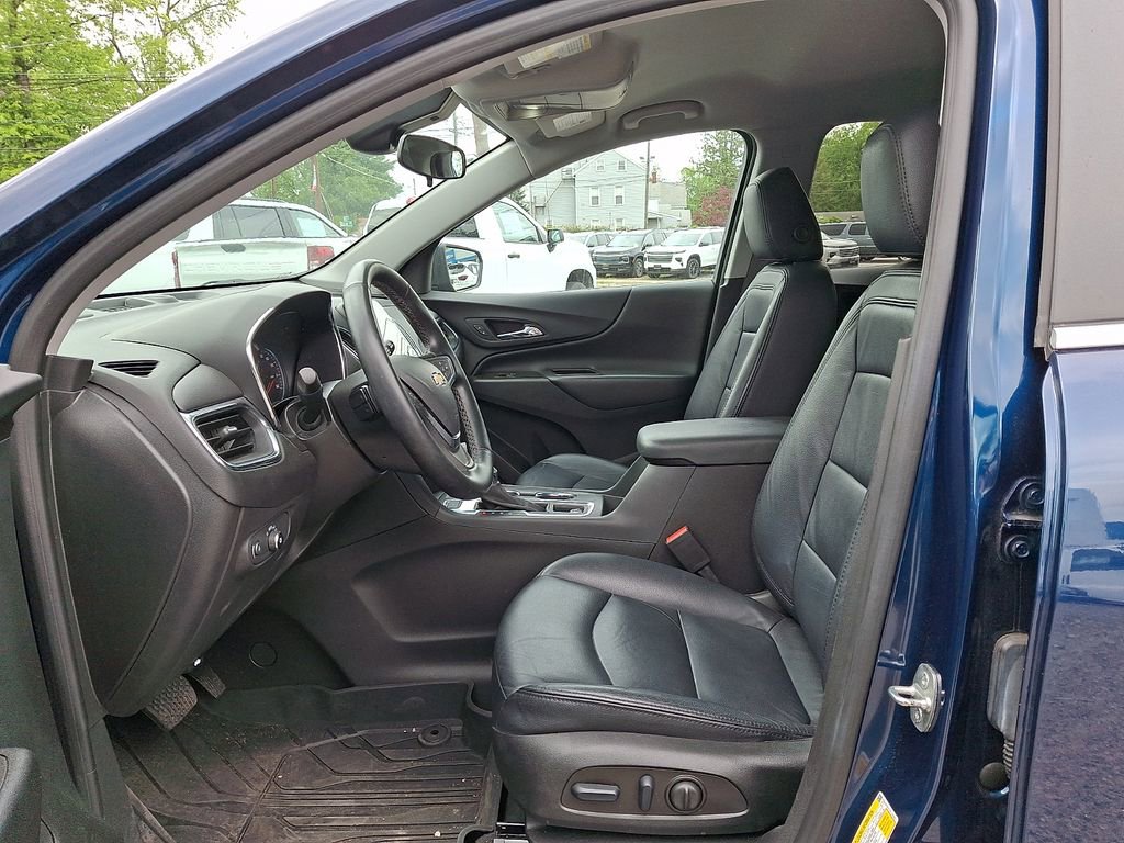 Used 2023 Chevrolet Equinox LT AWD/4WD image 15
