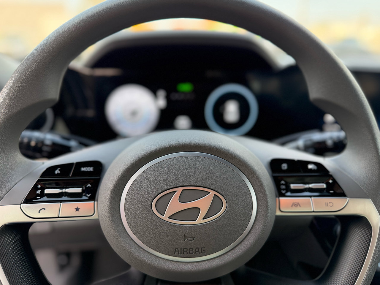 Used 2024 Hyundai Elantra SEL image 22