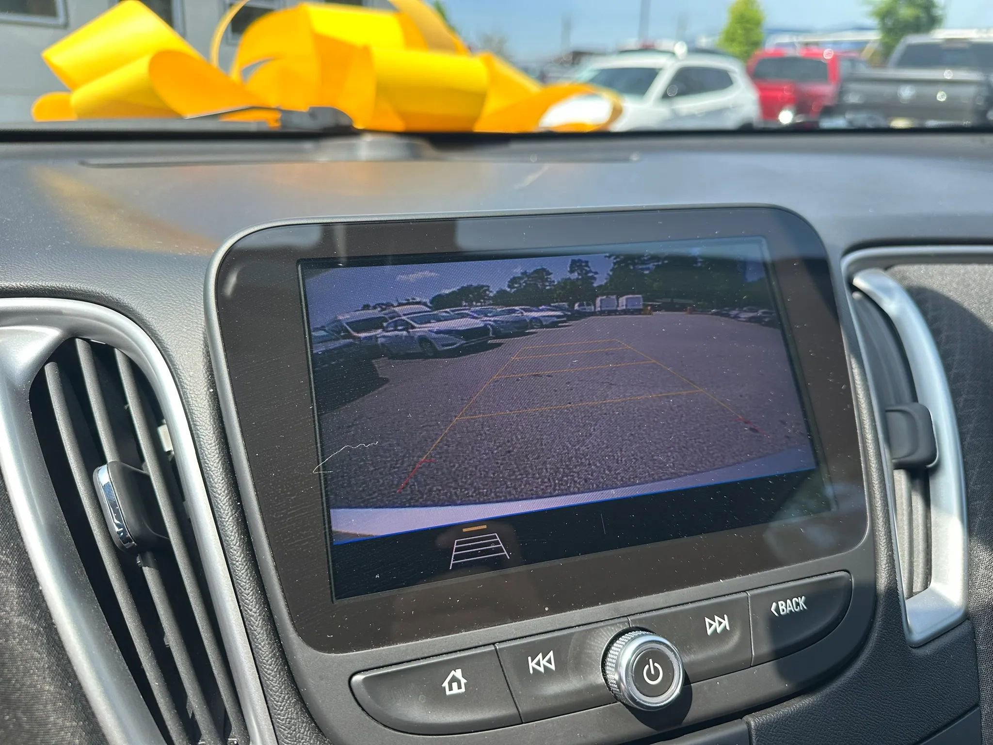 Used 2020 Chevrolet Malibu LS FWD image 27