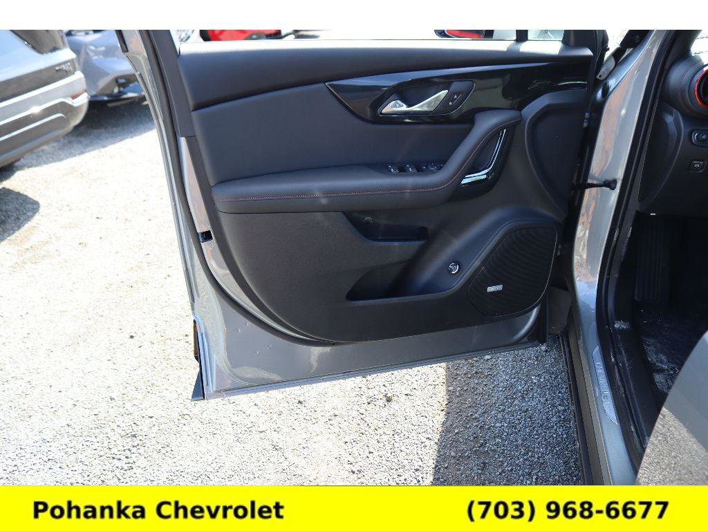 New 2025 Chevrolet Blazer RS w/ LPO, Floor Liner Package image 25