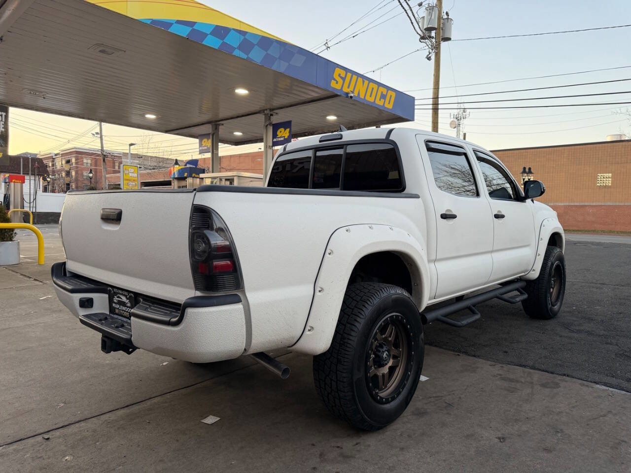 Used 2014 Toyota Tacoma 4x4 Double Cab w/ TRD Sport Package image 25