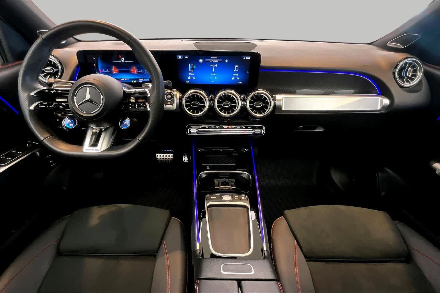 Used 2026 Mercedes-Benz GLB 35 AMG 4MATIC image 16