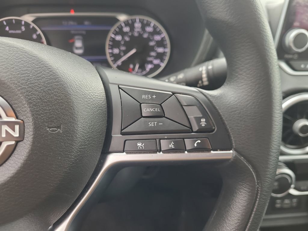 Used 2024 Nissan Sentra SV image 27