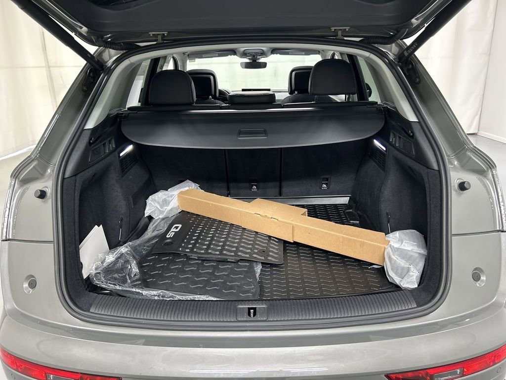 Used 2023 Audi Q5 2.0T Premium Plus AWD/4WD image 22