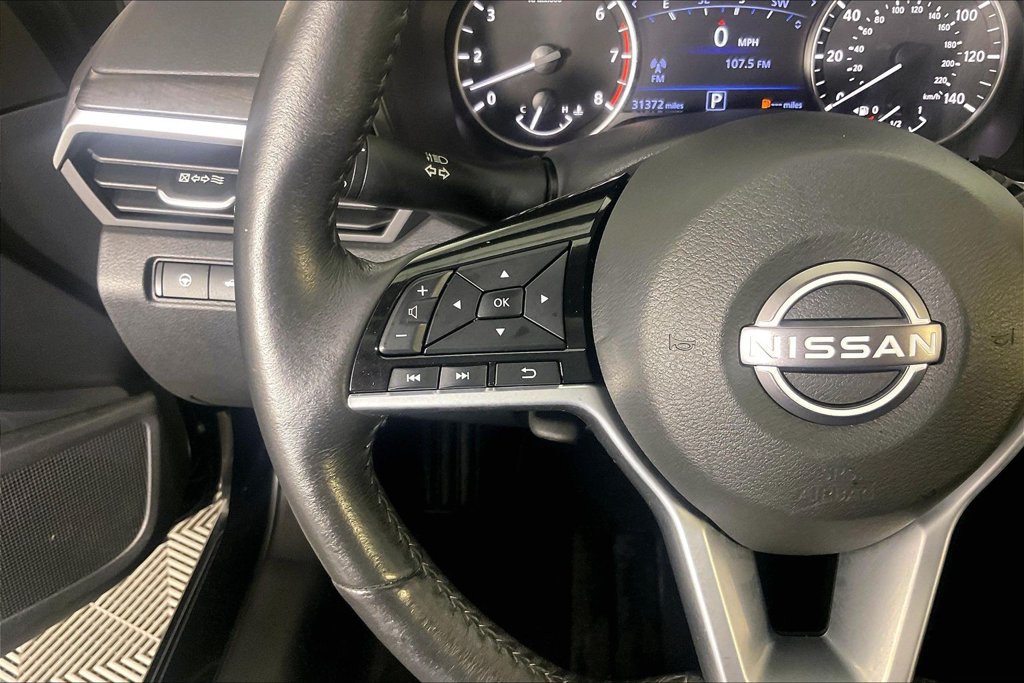 Used 2025 Nissan Altima 2.5 SL AWD/4WD image 23