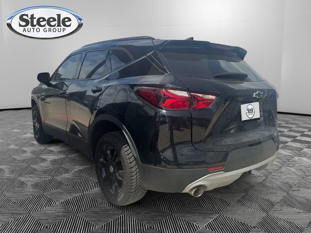 Used 2022 Chevrolet Blazer LT image 2