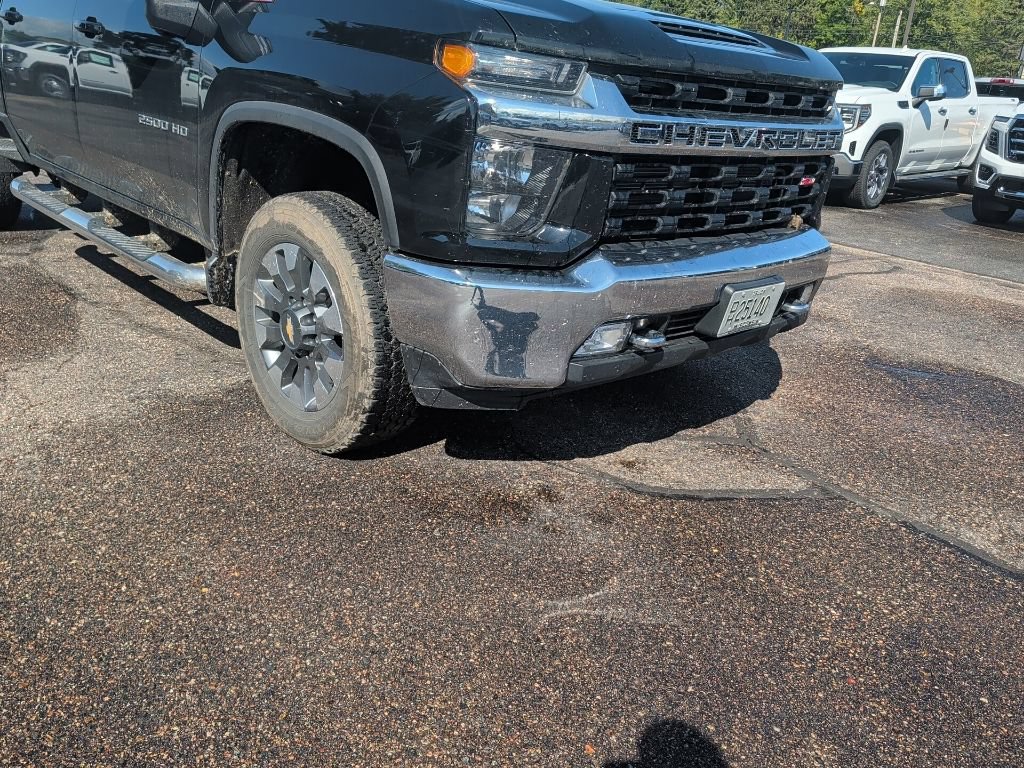 Used 2021 Chevrolet Silverado 2500 LT w/ Convenience Package AWD/4WD image 5