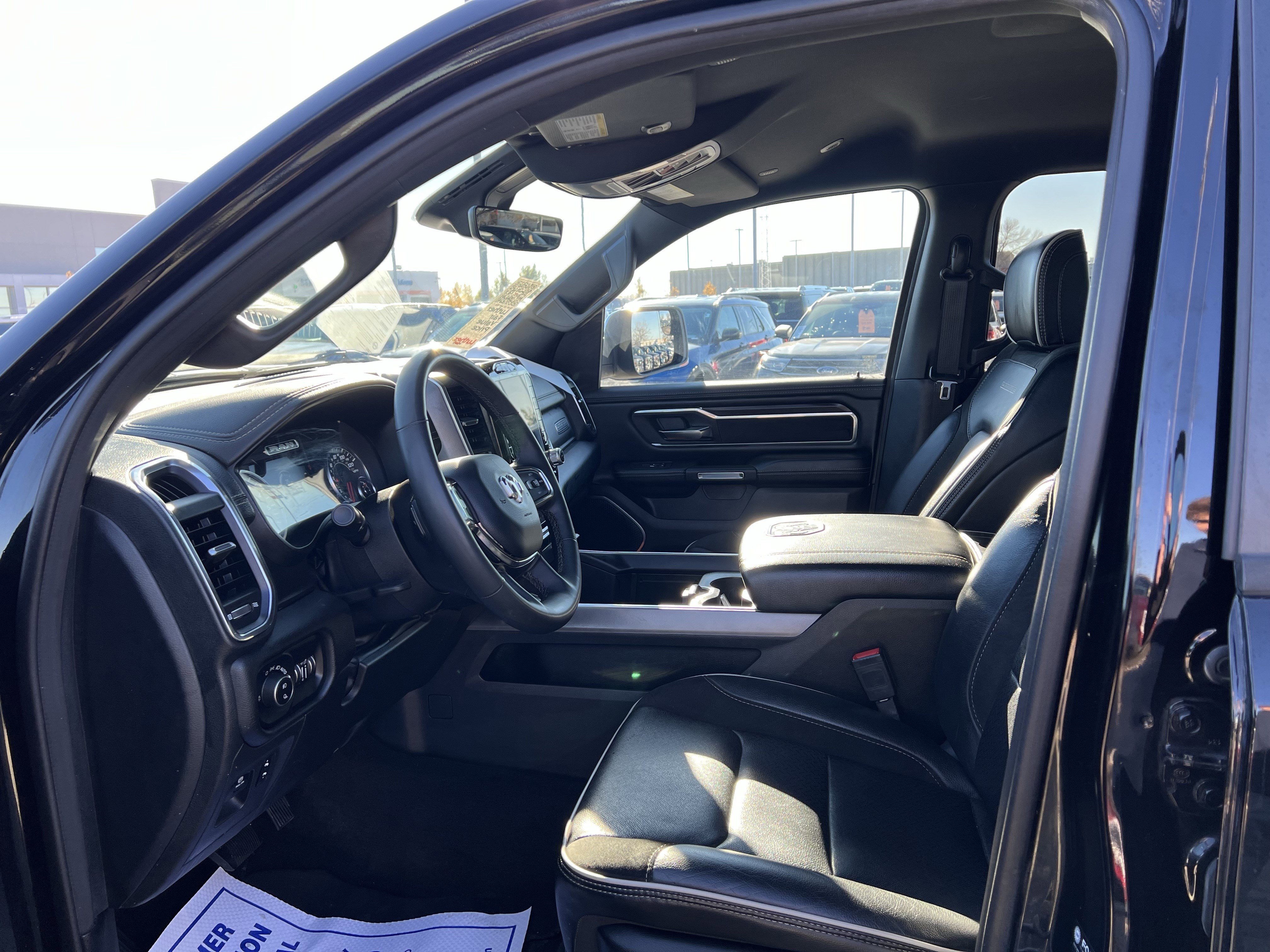 Used 2025 RAM 1500 Laramie image 18