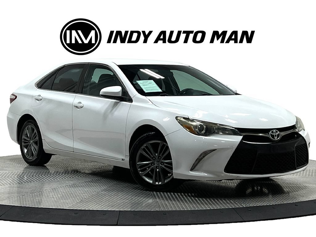 Used 2016 Toyota Camry SE FWD image 2