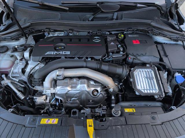 New 2026 Mercedes-Benz GLA 35 AMG 4MATIC image 17