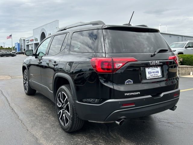 Used 2019 GMC Acadia SLT w/ Black Edition FWD image 3