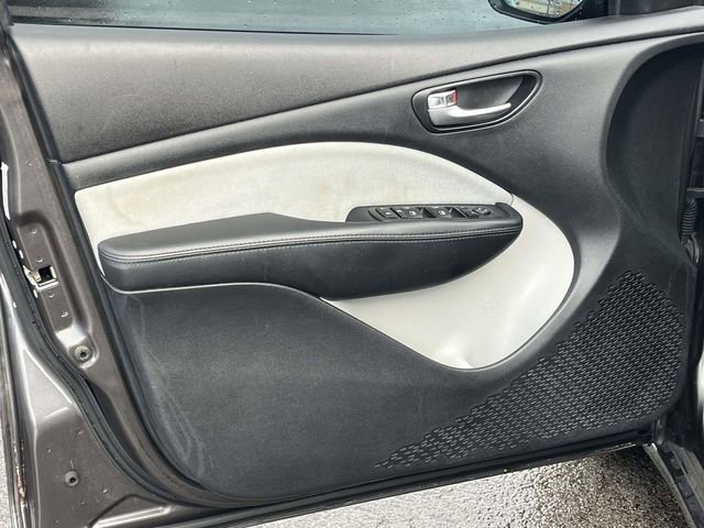 Used 2015 Dodge Dart SXT image 14