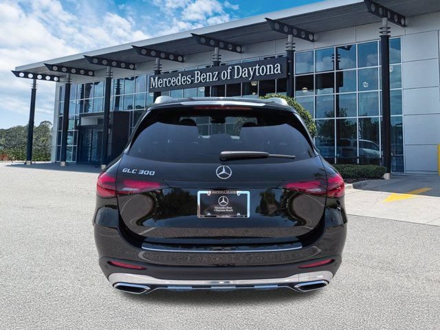 Certified 2026 Mercedes-Benz GLC 300 image 5