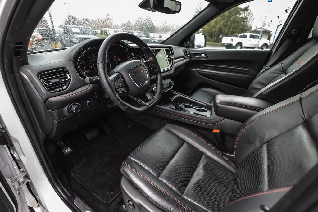 Used 2025 Dodge Durango GT image 18