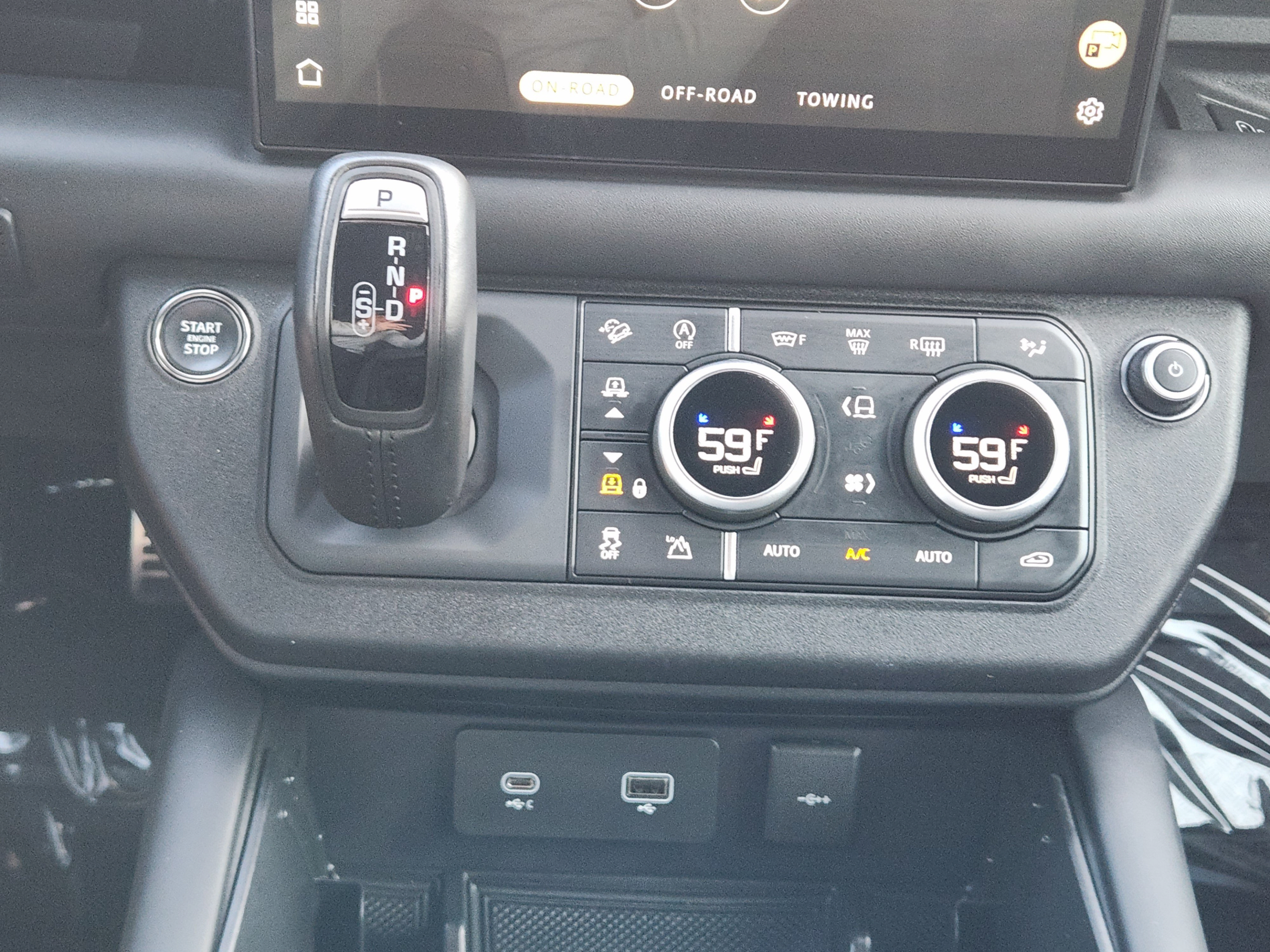 Certified 2023 Land Rover Defender 110 V8 AWD/4WD image 15