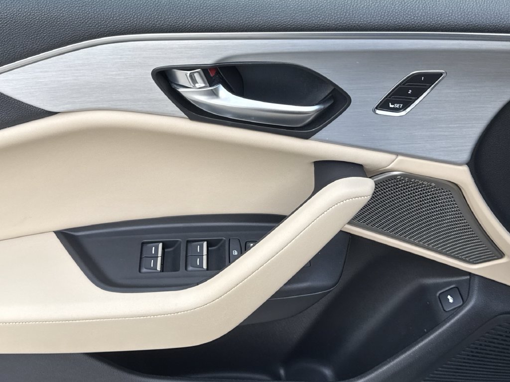 Used 2023 Acura TLX w/ Technology Package FWD image 15