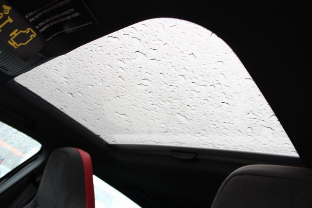 New 2026 Volkswagen GTI SE image 4