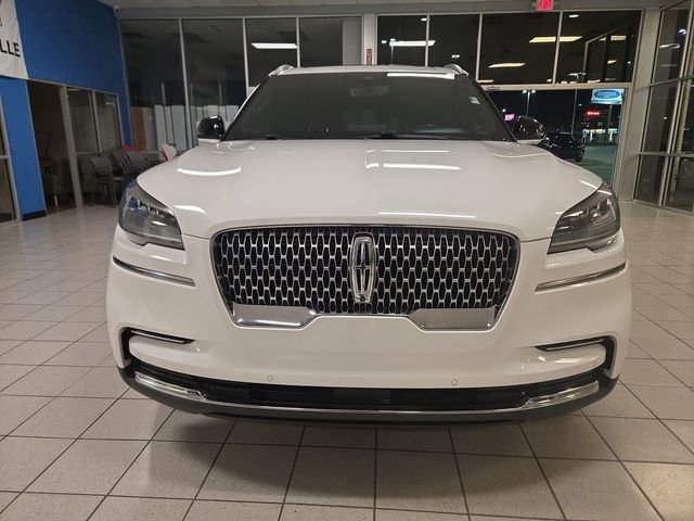Used 2022 Lincoln Aviator Reserve image 3