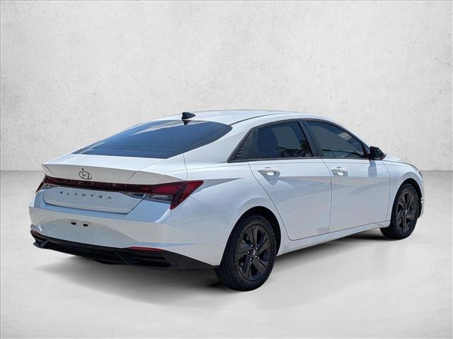 Used 2021 Hyundai Elantra SEL FWD image 5