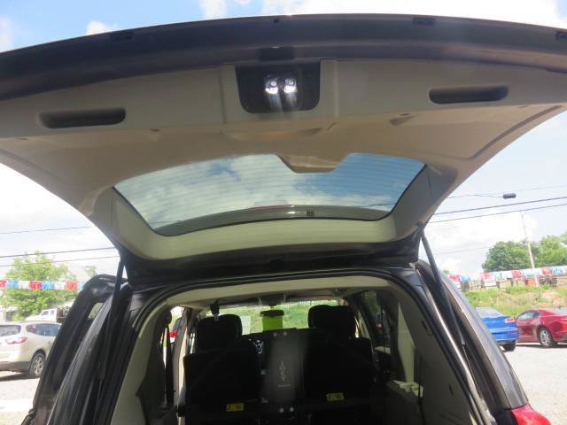 Used 2016 Dodge Grand Caravan SE w/ Quick Order Package 29E SE FWD image 23