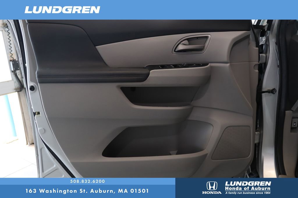 Used 2012 Honda Odyssey EX image 9