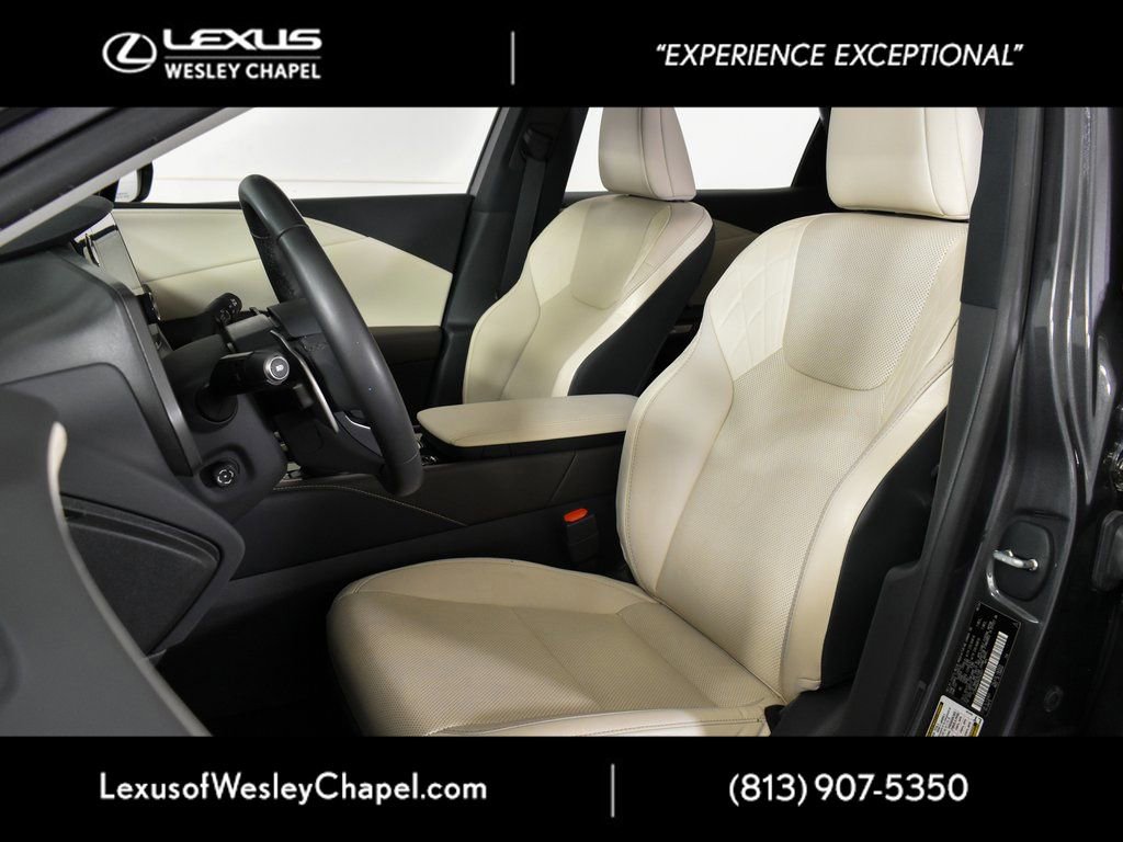 Used 2024 Lexus RX 350 FWD w/ Technology Package image 21