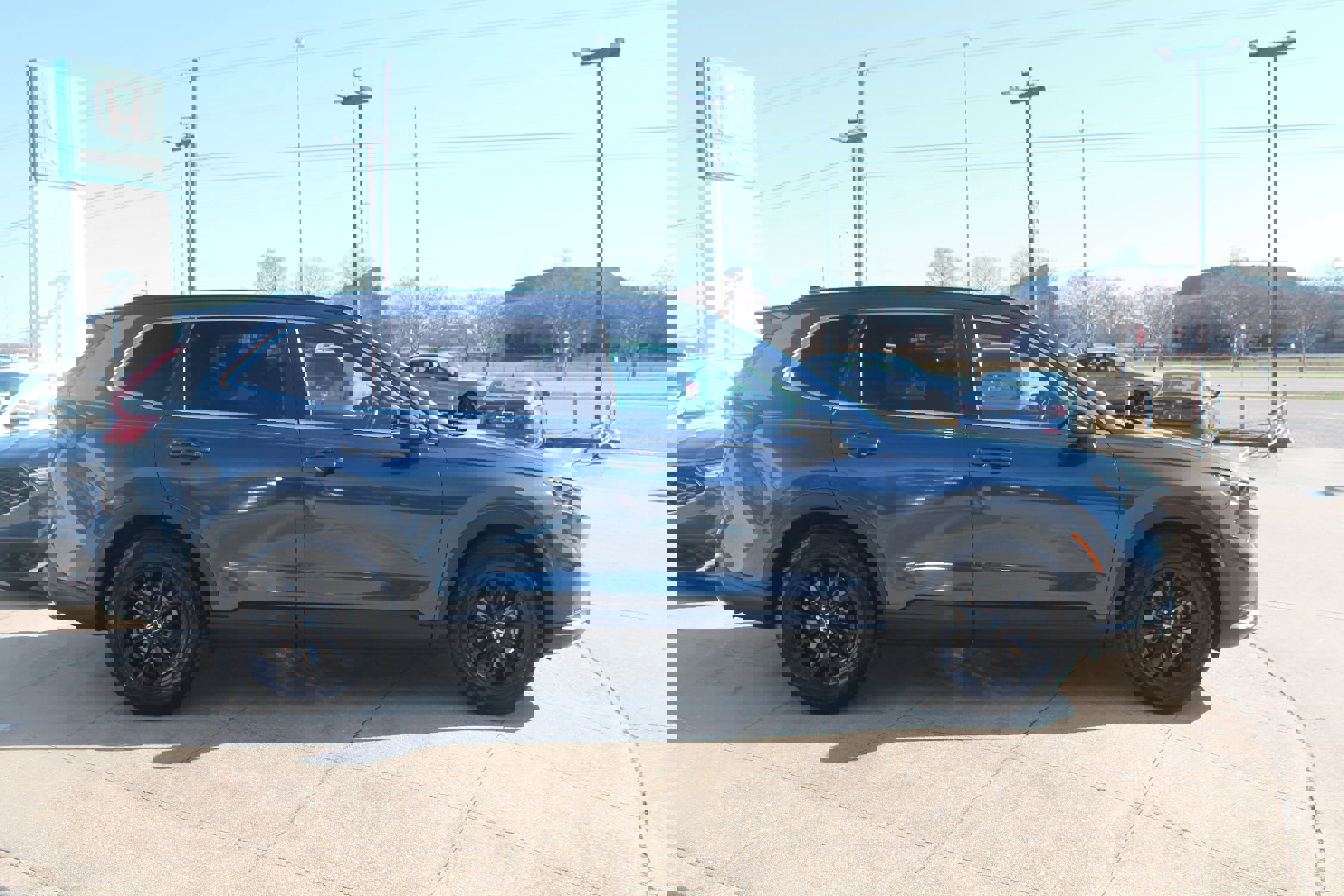 Used 2025 Honda CR-V Sport-L image 4