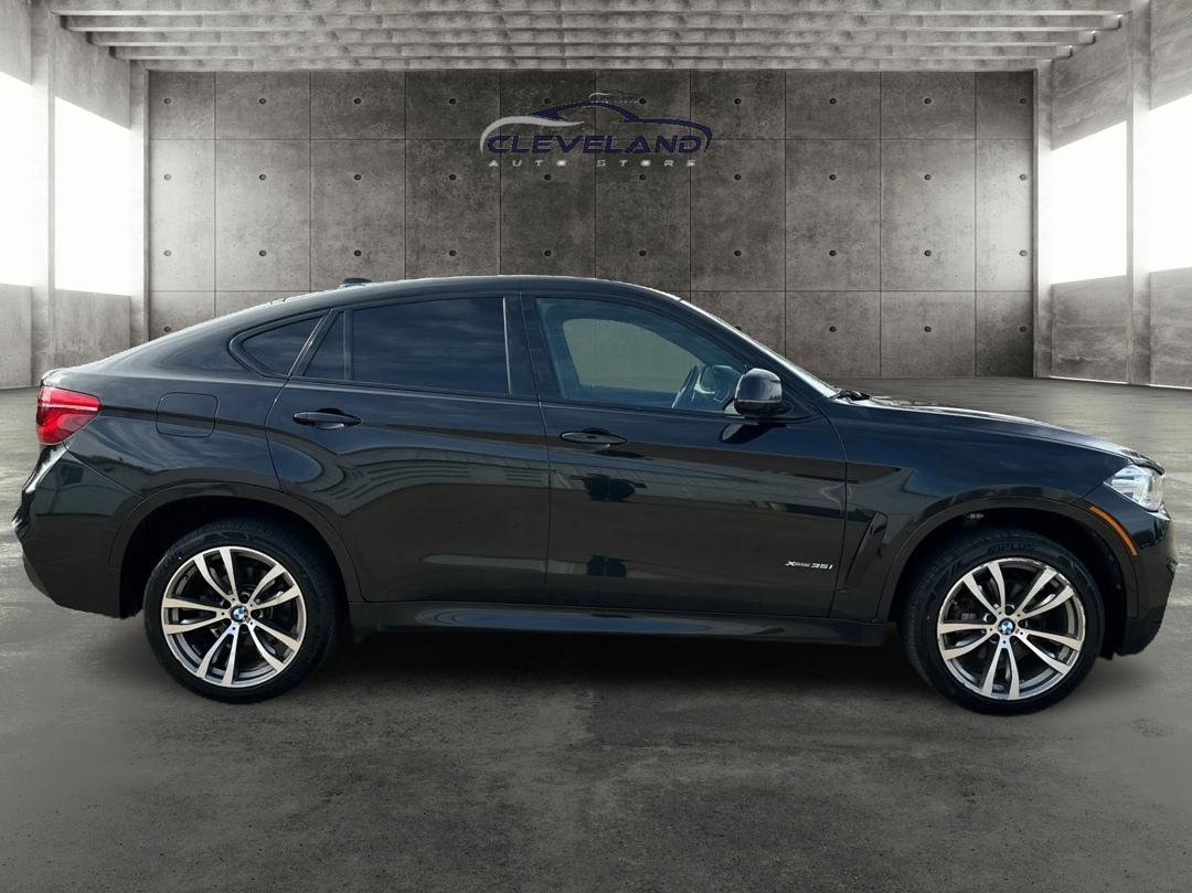 Used 2016 BMW X6 M50i AWD/4WD image 2