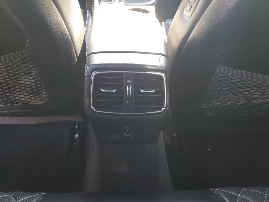 Used 2021 Genesis G70 3.3T w/ Sport Package AWD/4WD image 26