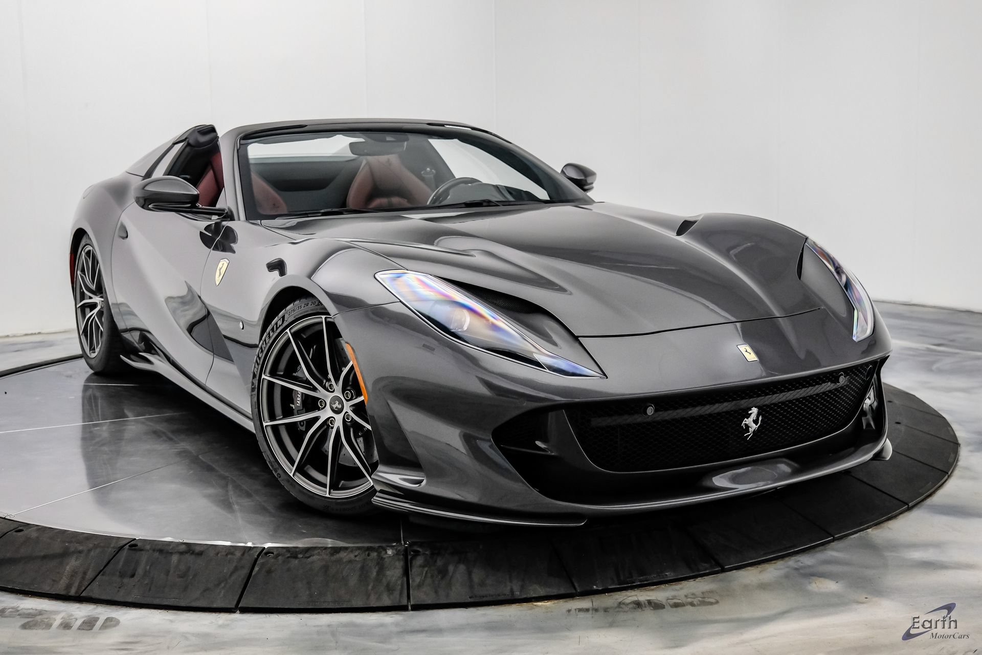 Used 2023 Ferrari 812 GTS RWD image 33