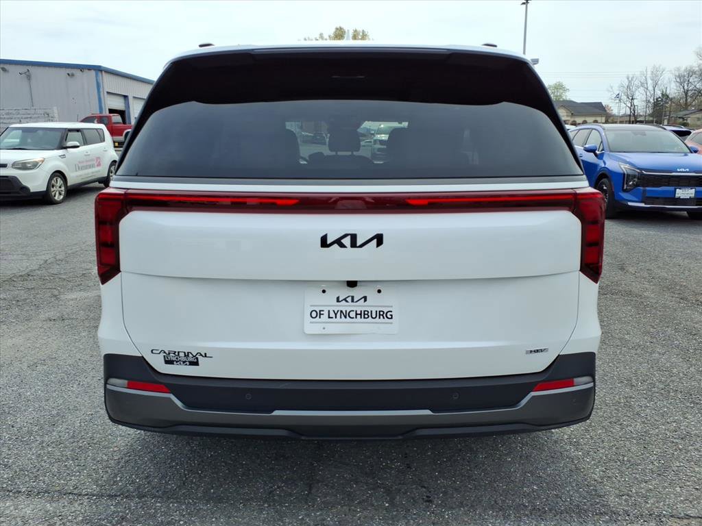 New 2026 Kia Carnival SX image 5
