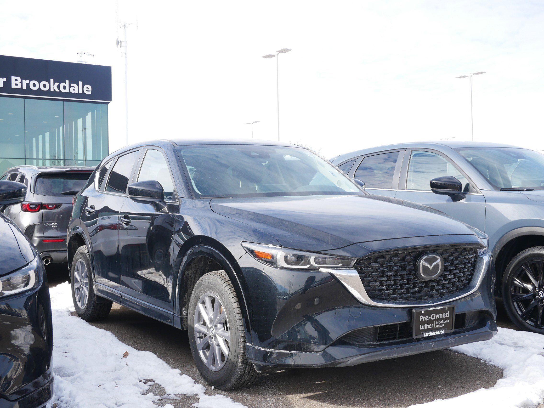 Certified 2025 MAZDA CX-5 AWD 2.5 S w/ Select Package image 1