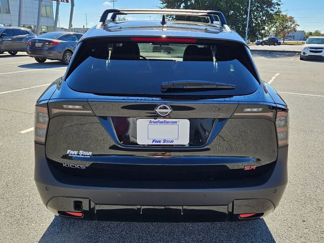 New 2026 Nissan Kicks SR image 10