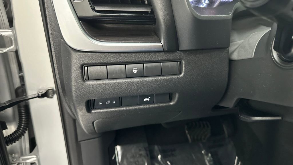 Certified 2021 Nissan Rogue SL w/ Premium Package image 28