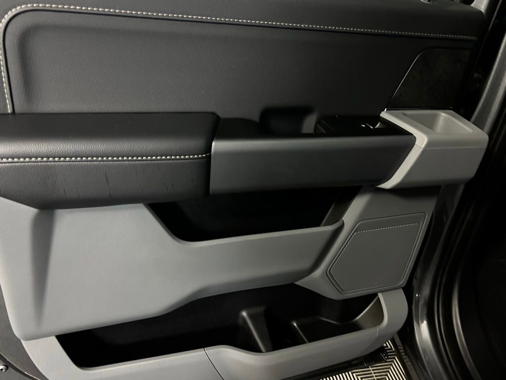 Used 2025 Ford F150 XLT image 25