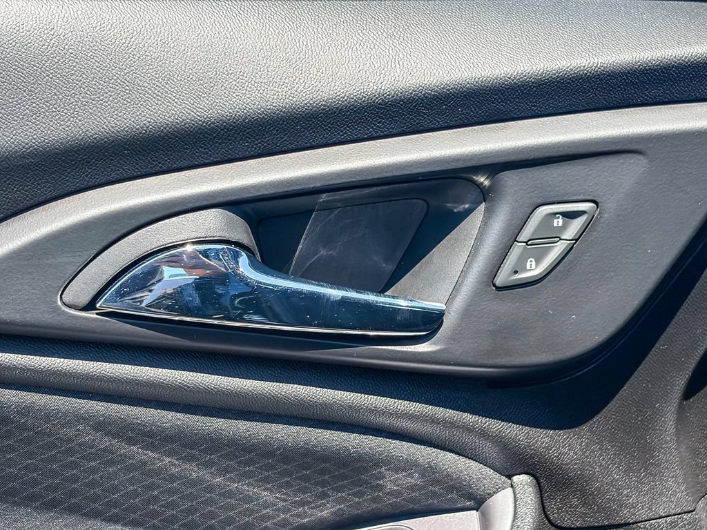 Used 2022 Chevrolet Malibu LS FWD image 49