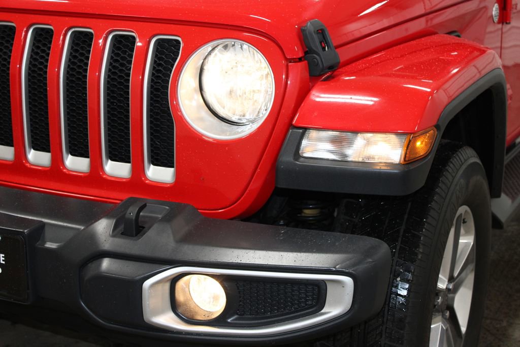 Used 2018 Jeep Wrangler Unlimited Sahara image 13