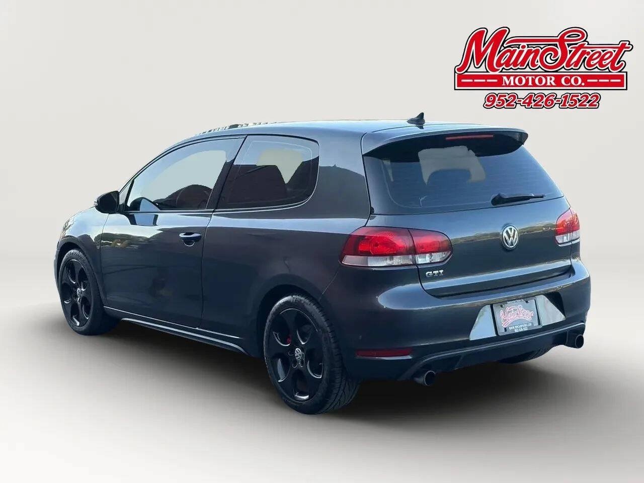 Used 2010 Volkswagen GTI 2-Door FWD image 5