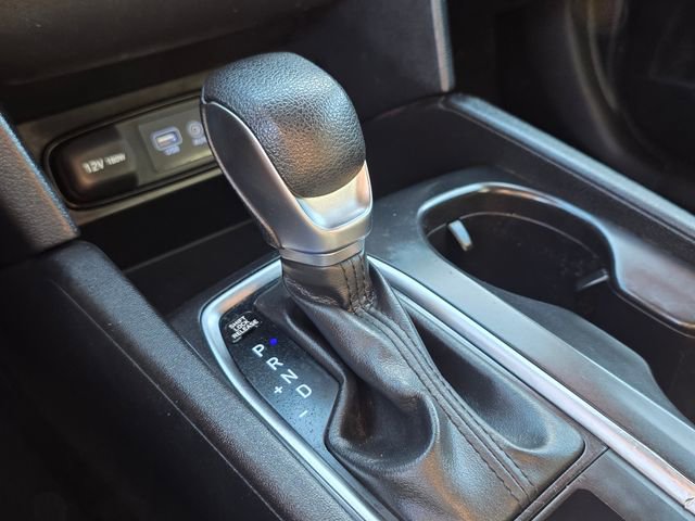 Used 2020 Hyundai Santa Fe SE image 30